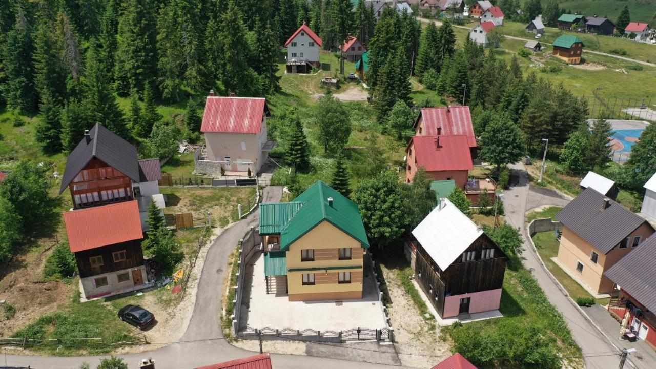 Villa Lara Žabljak Exteriör bild
